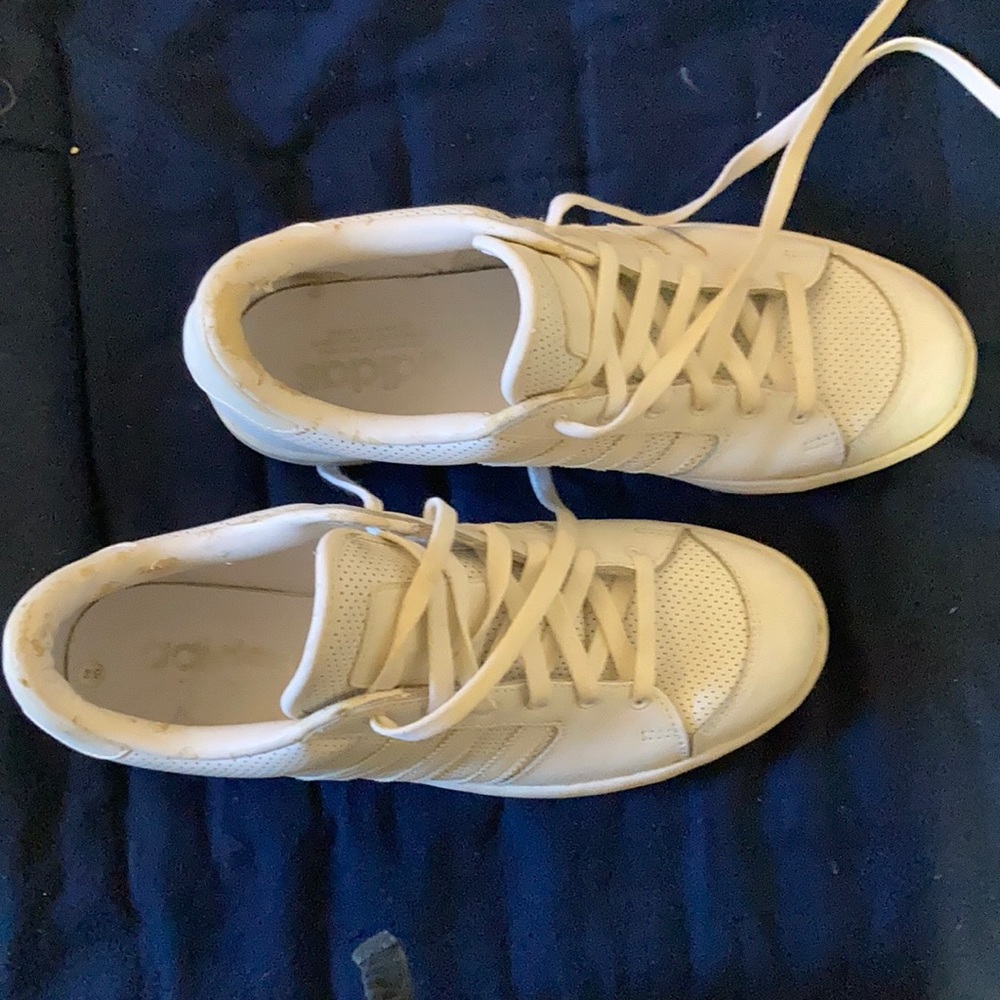 Vintage Adidas.